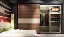 elno-wooden-wardrobe